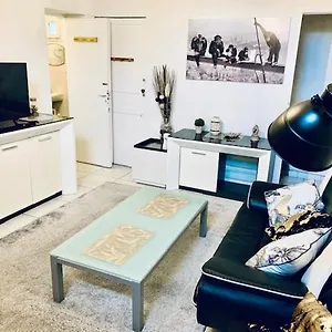 https://maison-2-chambres-lille-4-pers-300m-metro.lillehotels.org