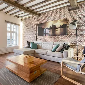 https://apartment-esquermoise.lillehotels.org